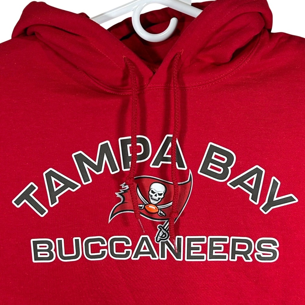 NFL Team Apparel Tampa Bay Buccaneers Red Fleece Hoodie Mens Medium New